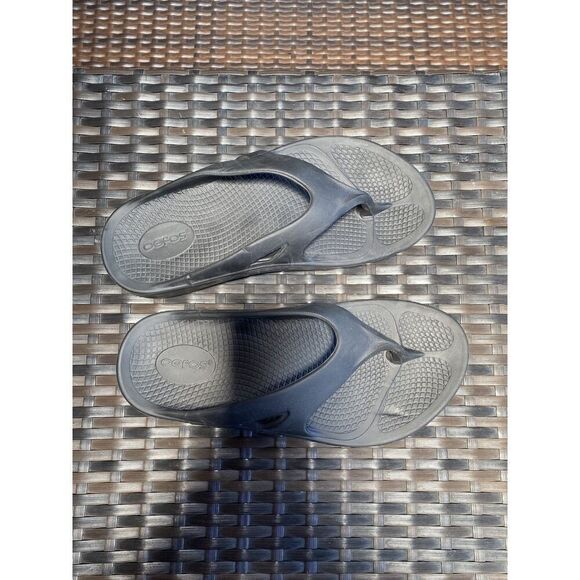 Oofos sandals women’s size 10 - Picture 2 of 6